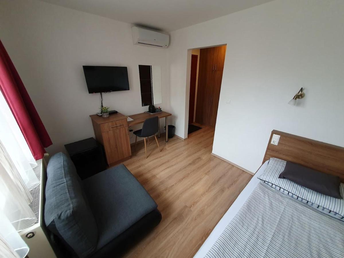 Citylife Rooms Mosonmagyaróvár Exterior foto